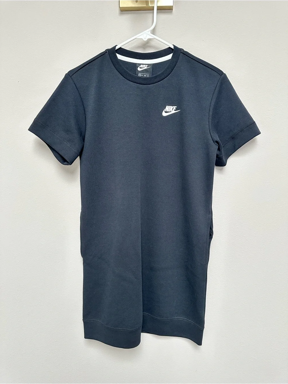 Nike Black Short-Sleeve Crewneck T-Shirt with White Swoosh